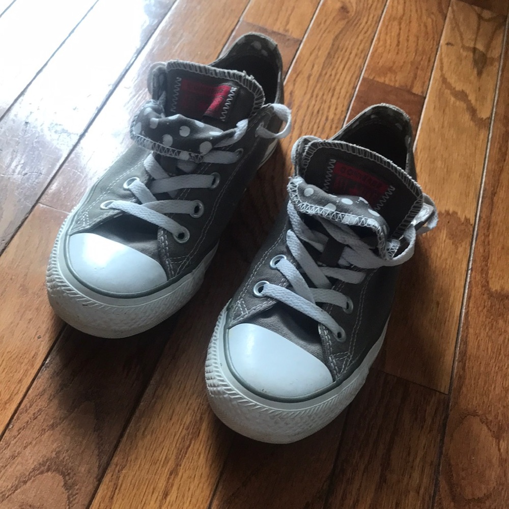 Converse. Size US 6